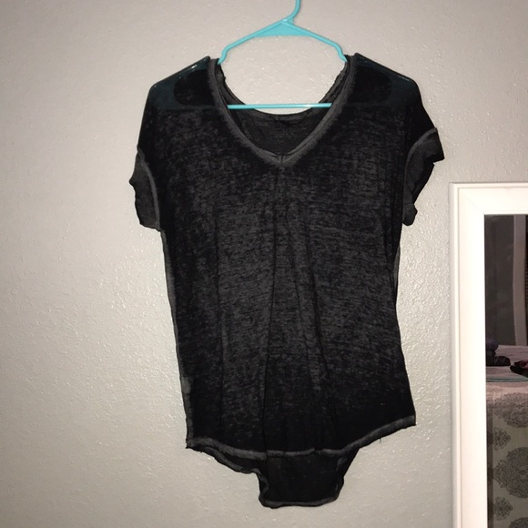 Black tee from Bells - Picture 1 of 1